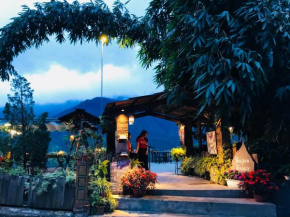 Гостиница Fansipan Terrace Cafe and Homestay  Сапа